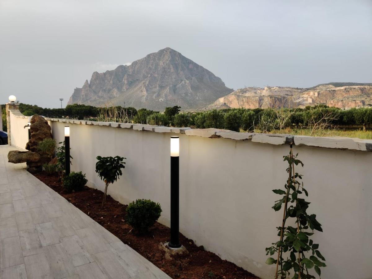Dove Sorge Il Sole Bed & Breakfast Custonaci Ngoại thất bức ảnh
